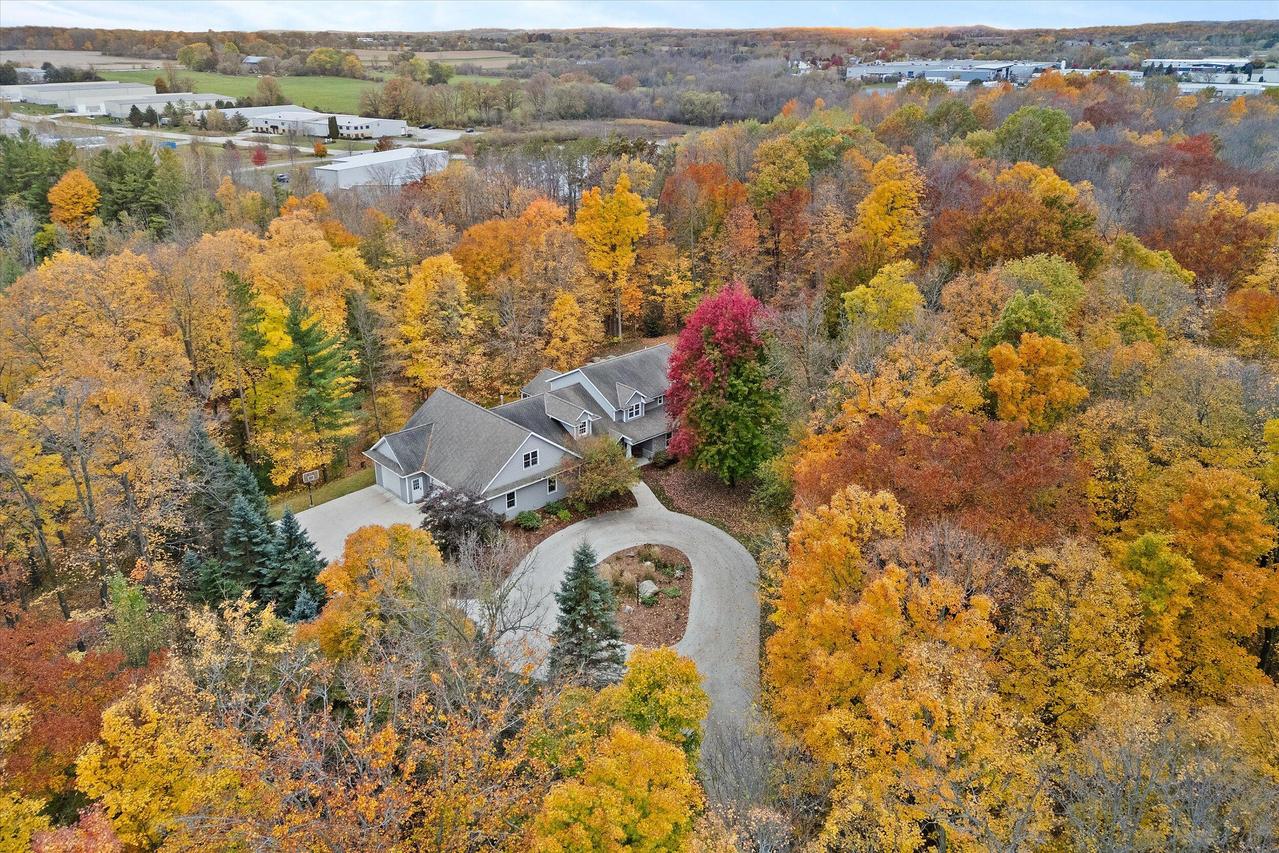 2490 S River Rd, West Bend, WI 53095