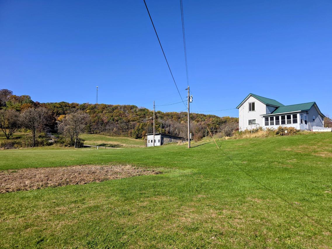 213 Lower Ridge, Ontario, WI 54651