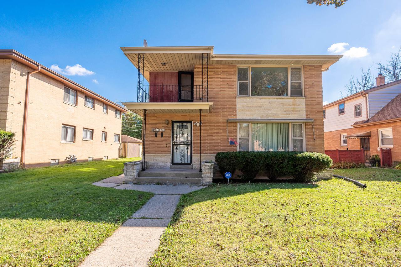 8831-8833 W Herbert Ave, Milwaukee, WI 53225
