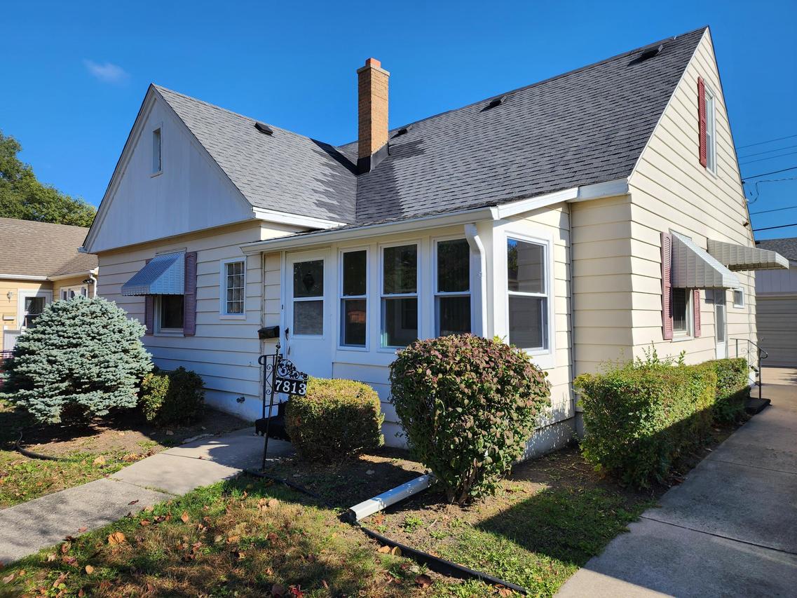 7813 24th Ave, Kenosha, WI 53143