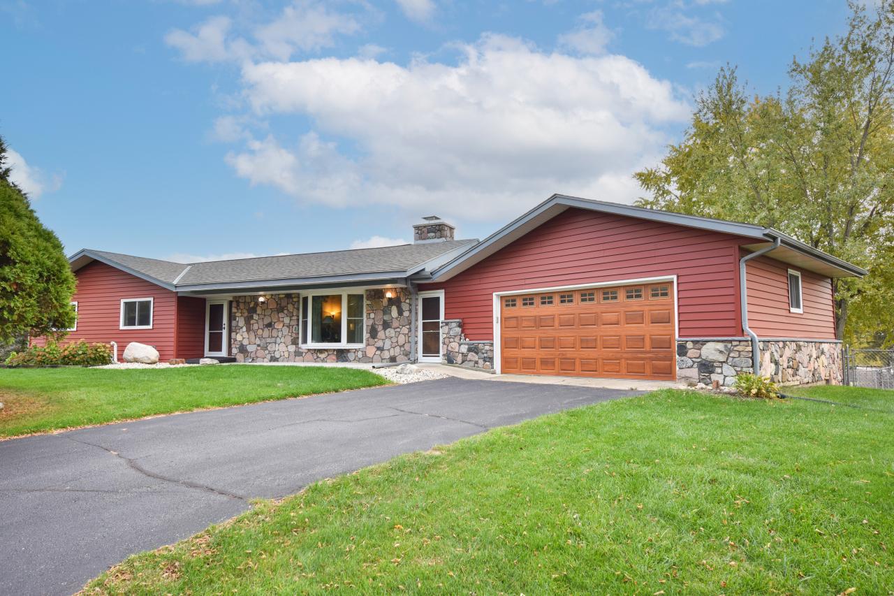 N3809 West St, Sullivan, WI 53178