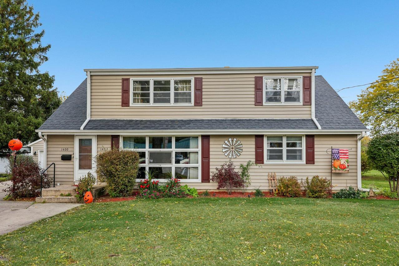 1400 Summit Ave #1402, Waukesha, WI 53188