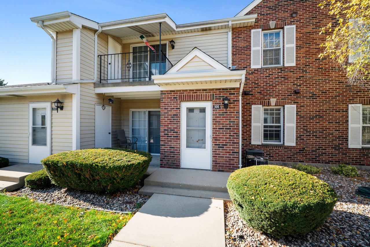 7020 Mariner Dr #106, Mount Pleasant, WI 53406