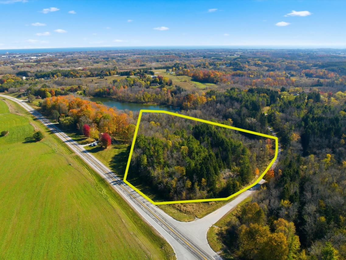 Lt1 Law Ln, Newton, WI 54220