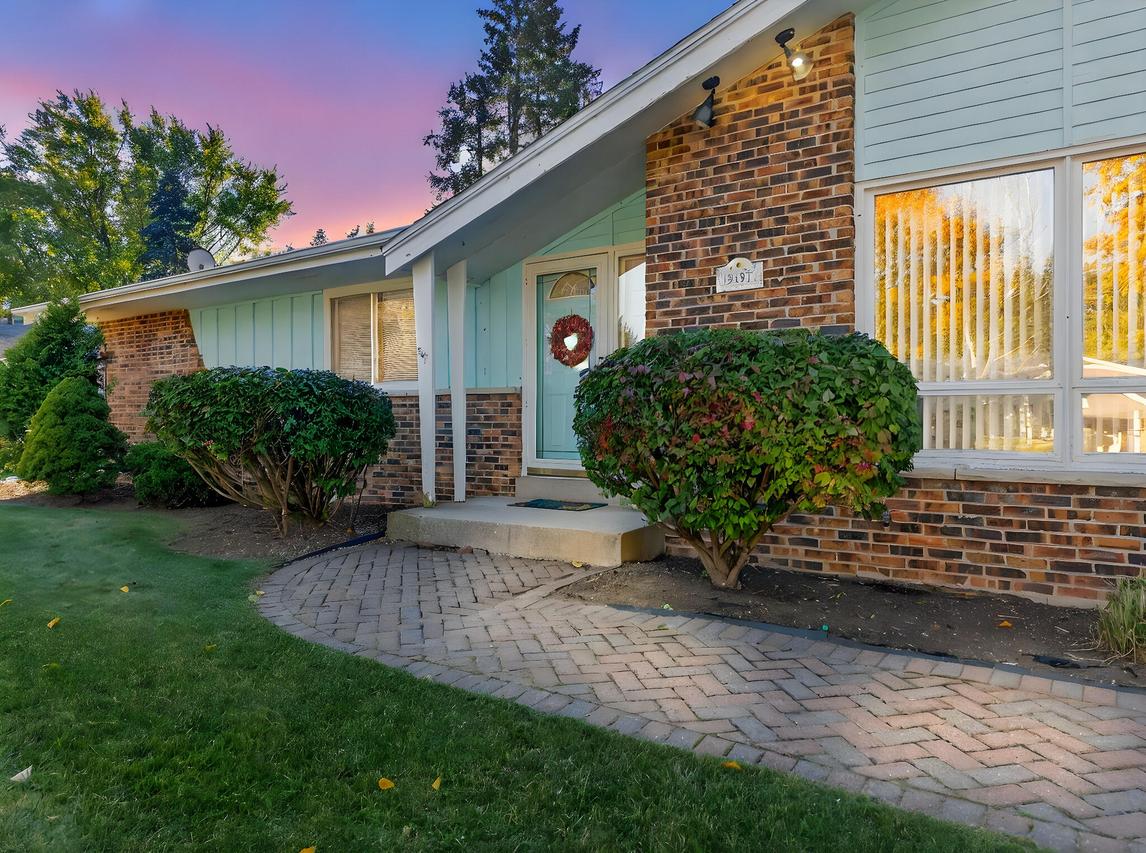 9497 N Maura Ln, Brown Deer, WI 53223