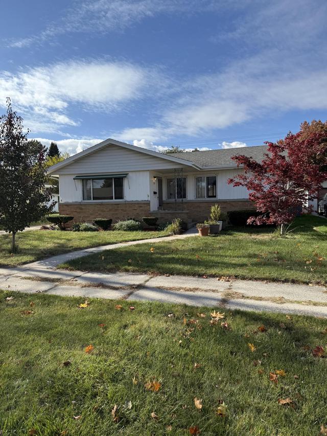 2820 S 17th St, Sheboygan, WI 53081