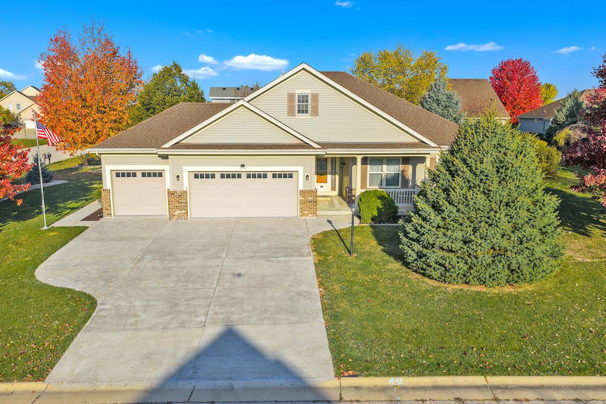 1706 Spring Meadow, Mount Pleasant, WI 53406