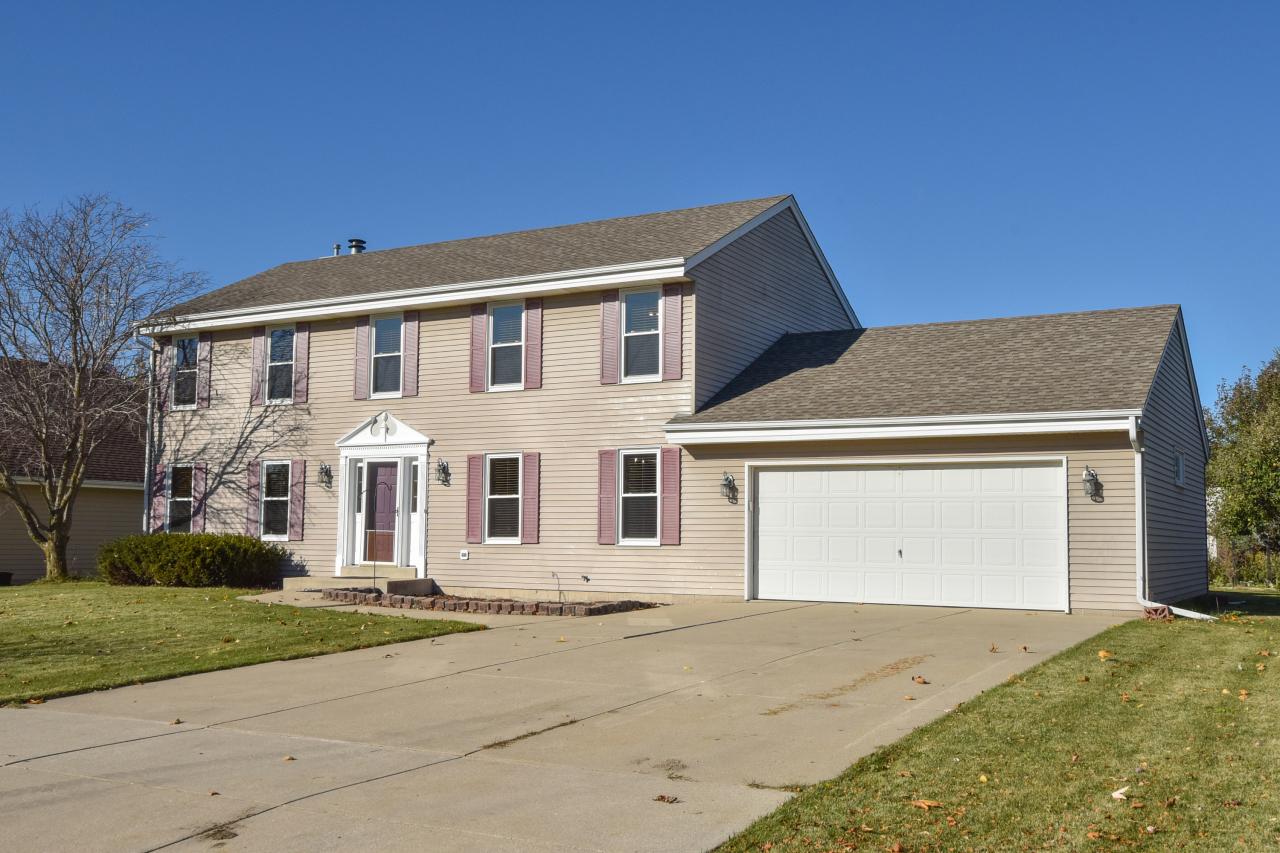 11458 W Balboa St, Franklin, WI 53132