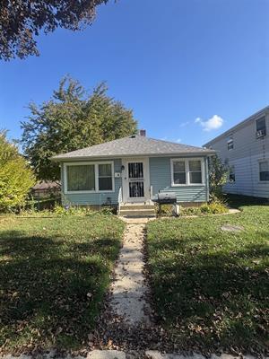 5824 N 67th St, Milwaukee, WI 53218