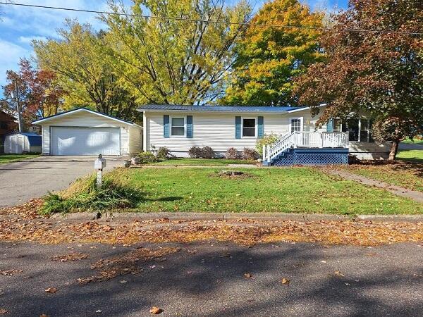 716 Rogers Ave, Viroqua, WI 54665