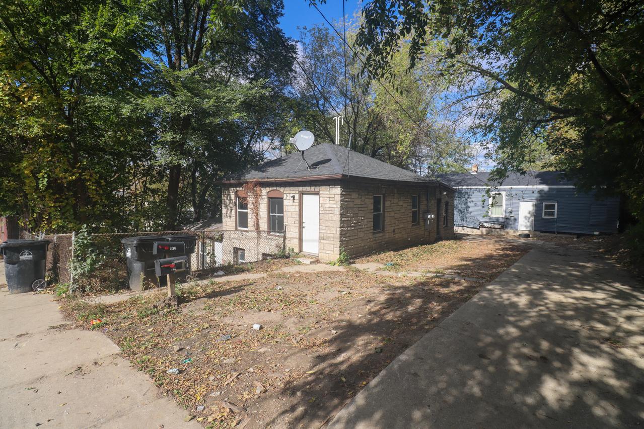 1410 12th St, Racine, WI 53403