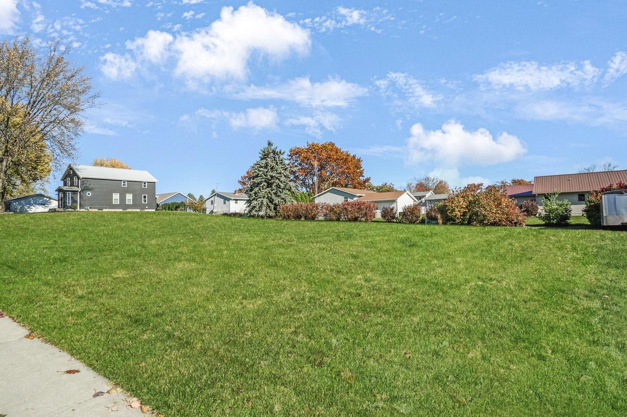 Lt1 Milwaukee St, Lomira, WI 53048