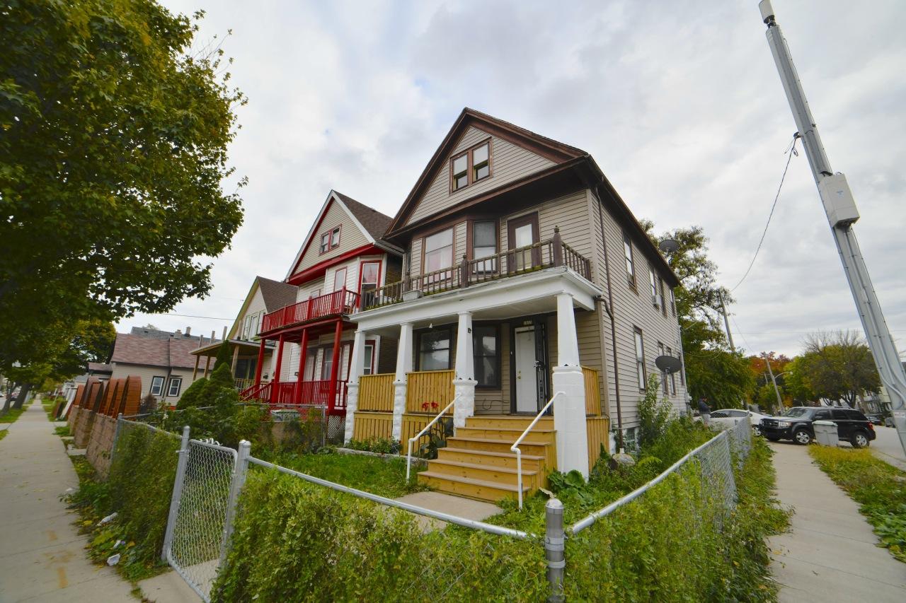 1835 W Burnham St, Milwaukee, WI 53204