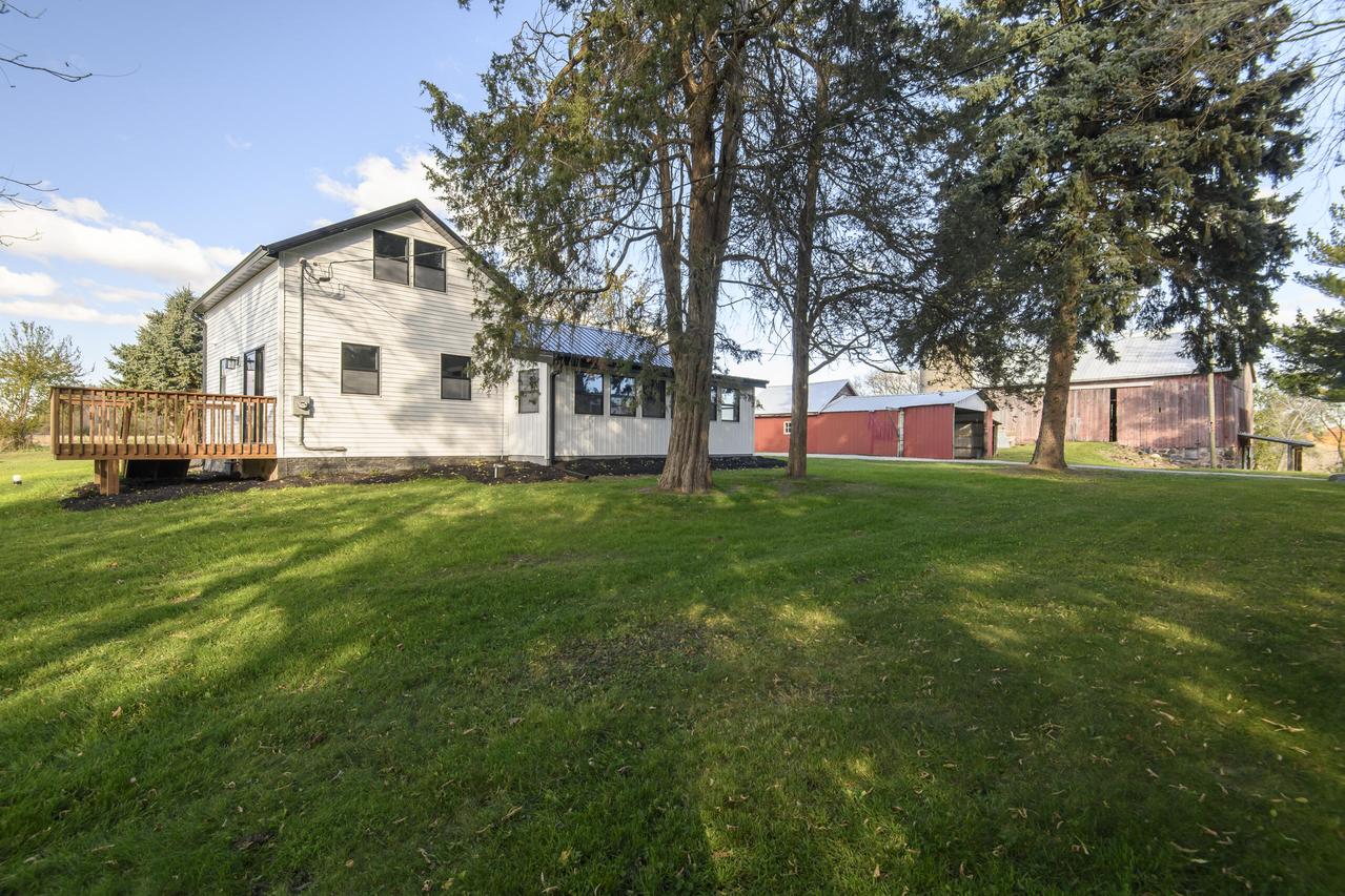 W3476 Ranch Rd., Farmington, WI 53094