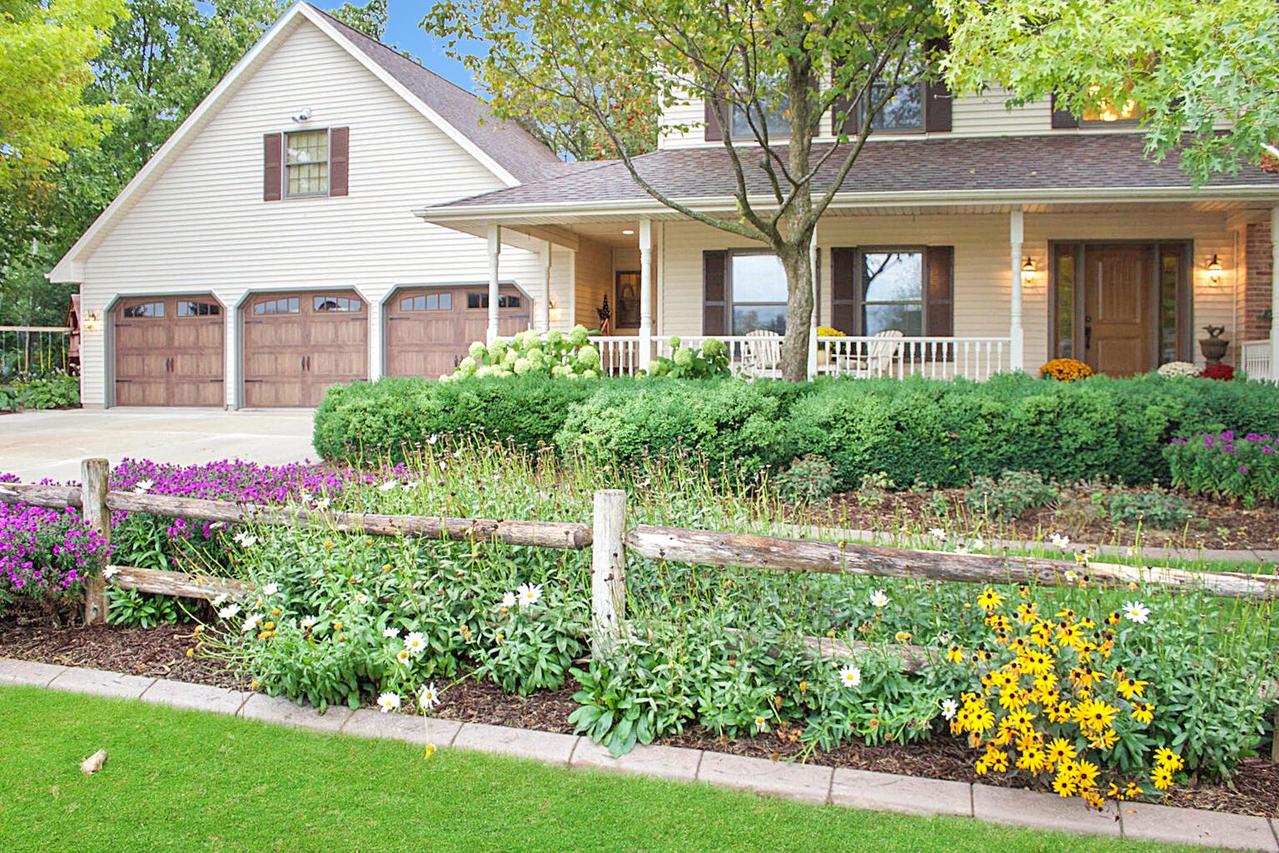 1522 Calumet Dr, New Holstein, WI 53061