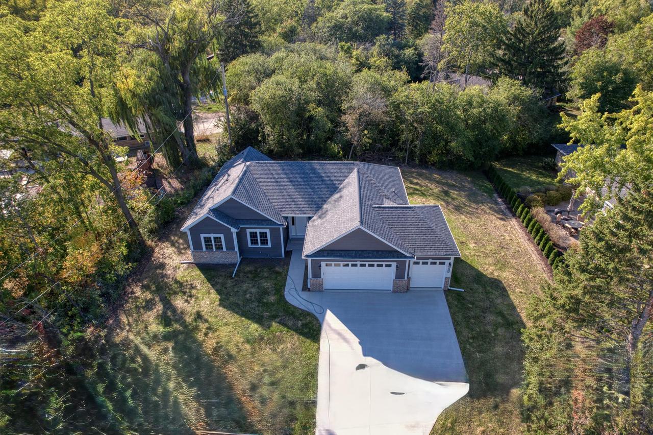 4218 Meachem Rd, Mount Pleasant, WI 53403