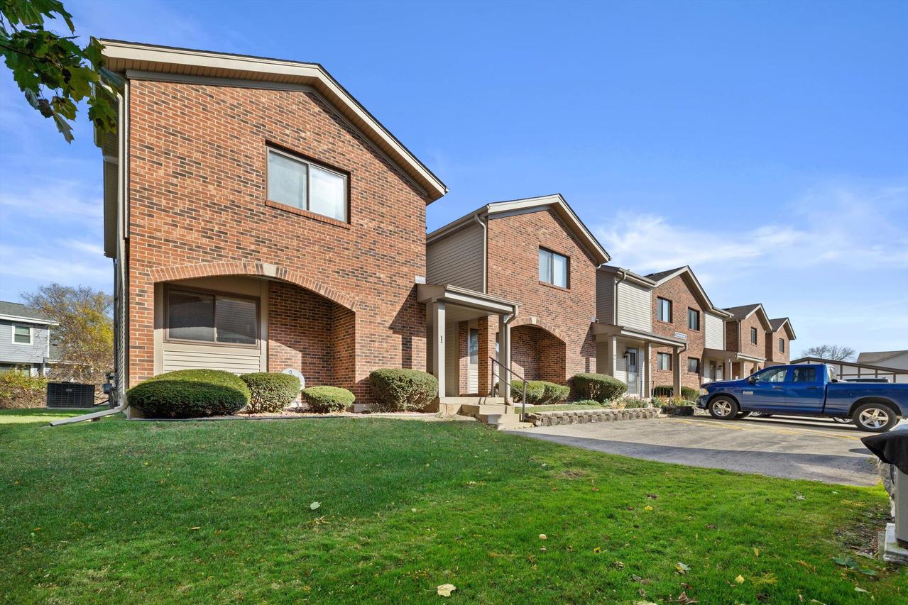 5632 Cambridge Ln #1, Mount Pleasant, WI 53406