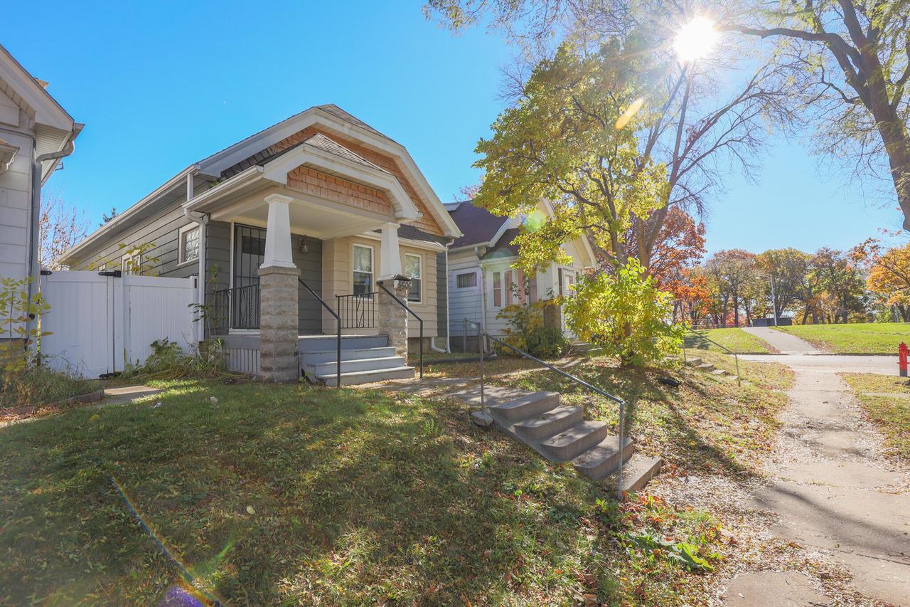 5506 N 34th St., Milwaukee, WI 53209