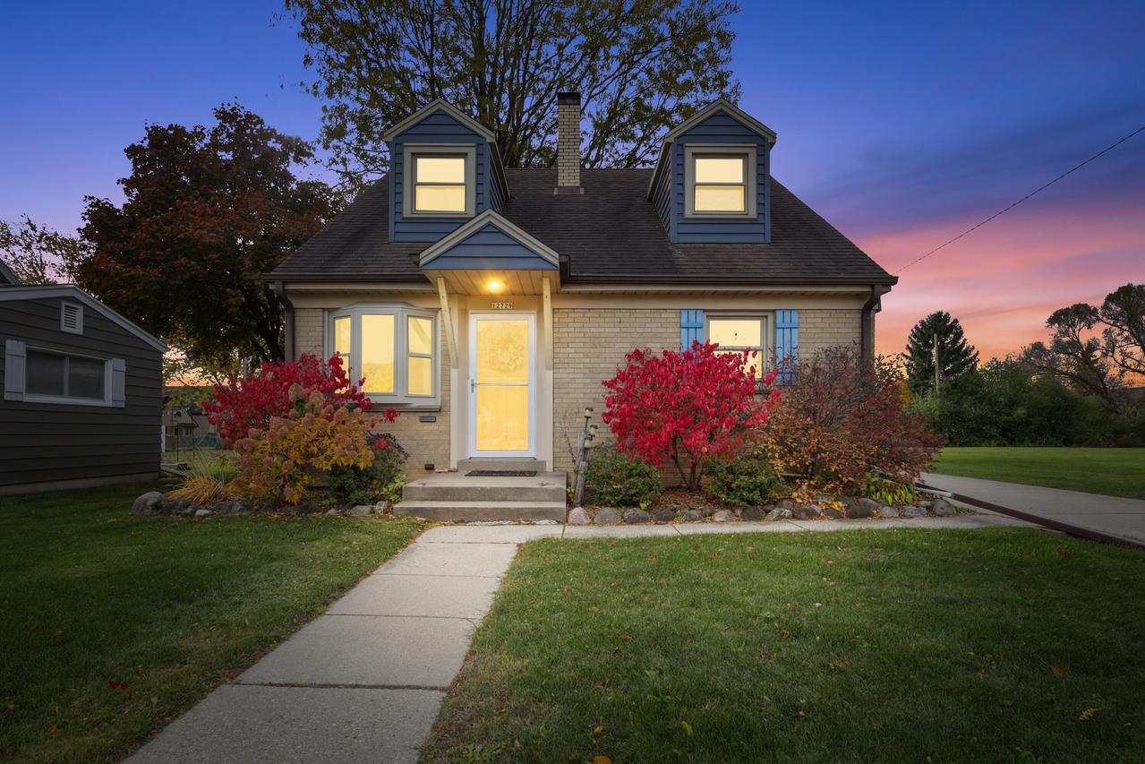 12729 W Derby Pl, Butler, WI 53007