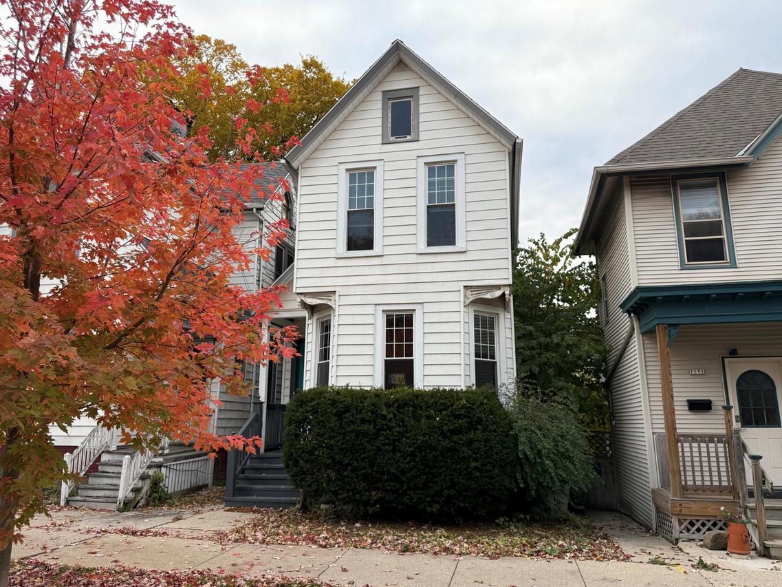 1507 N Cass St, Milwaukee, WI 53202