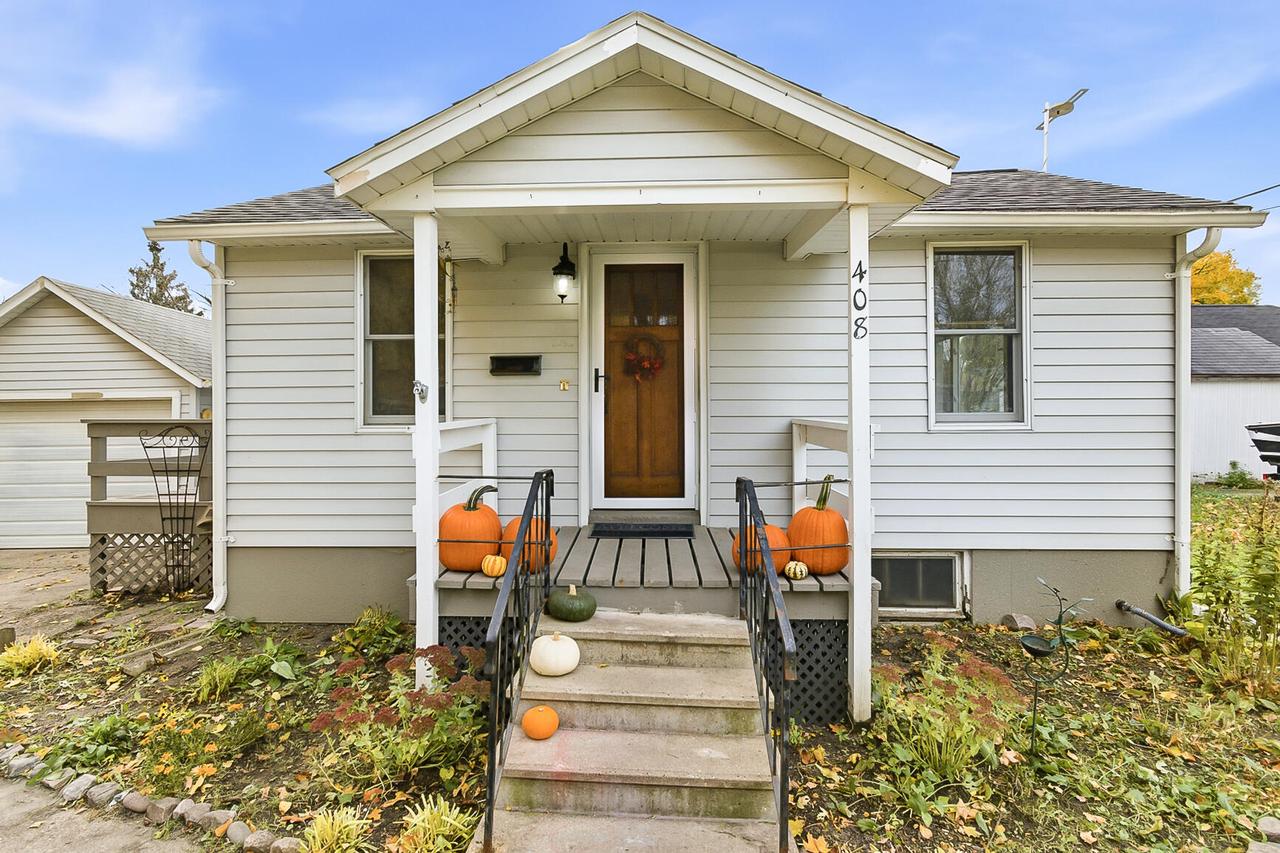 408 Water St, Lake Mills, WI 53551