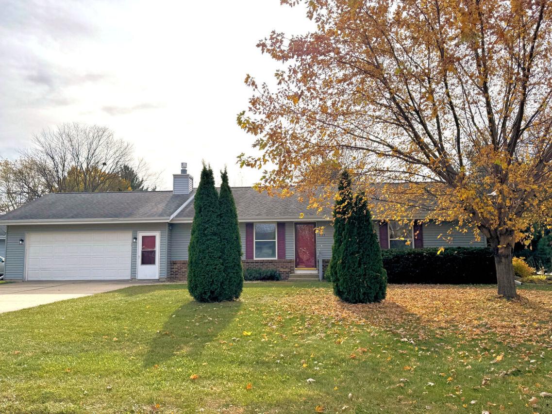 2133 Ontario Dr, Janesville, WI 53545