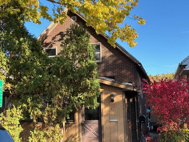 712 S 37th St #712A, Milwaukee, WI 53215