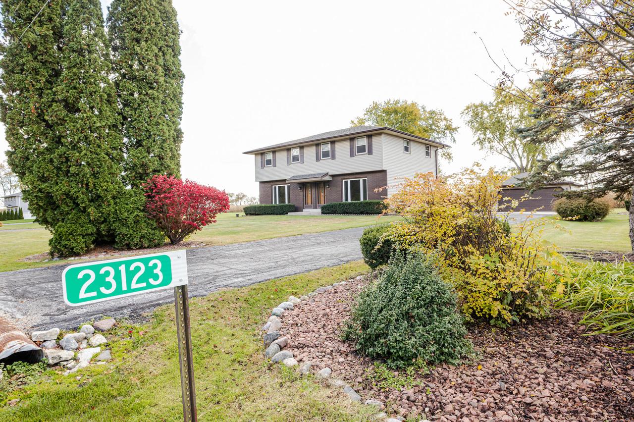 23123 Rasmusson Dr., Norway, WI 53150