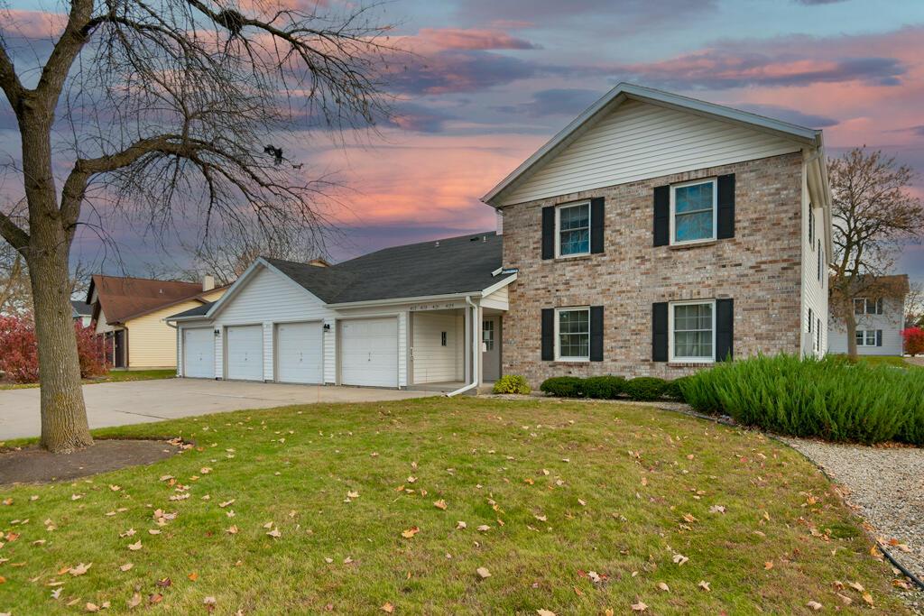 4117 80th St #14A, Kenosha, WI 53142