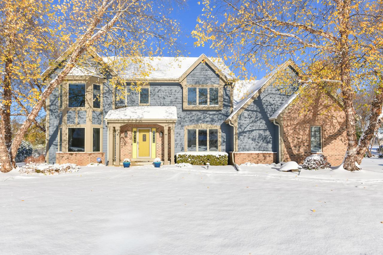 5700 Woodland Hills, Mount Pleasant, WI 53406