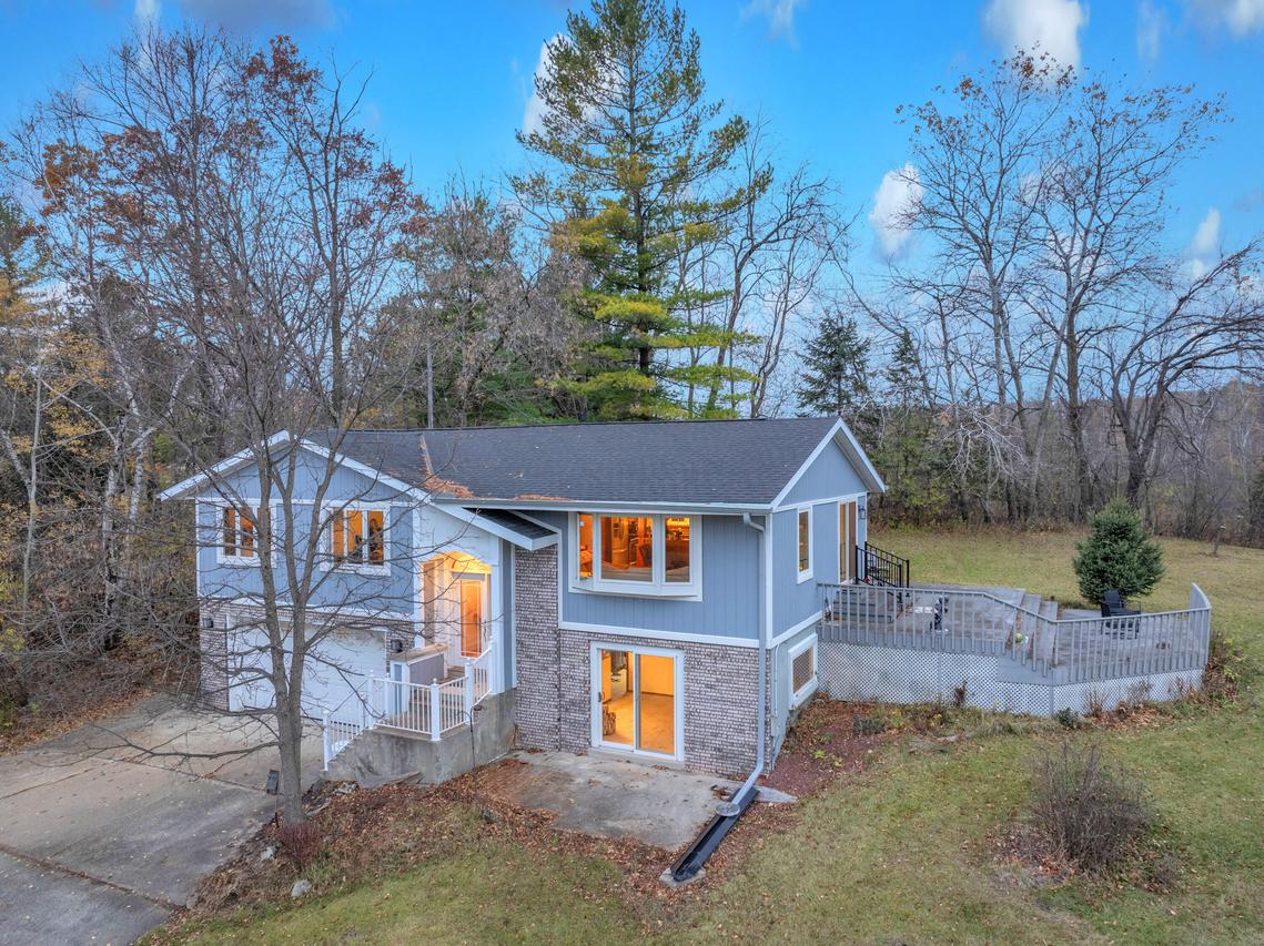 1814 County Highway H -, Farmington, WI 53040