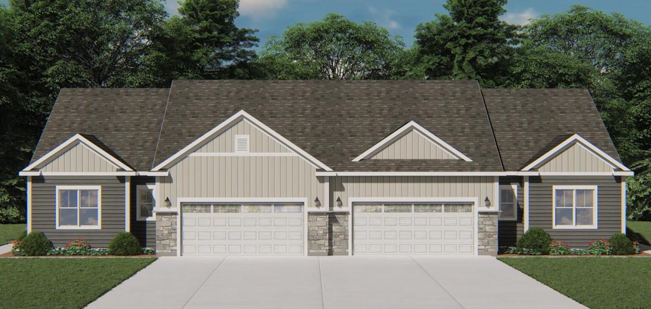 845 Stirling Dr, Oconomowoc, WI 53066