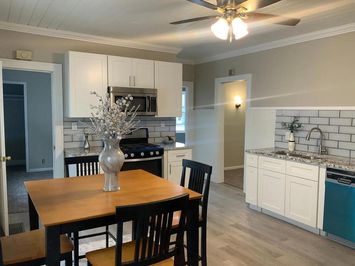 3766 E Edgerton Ave, Cudahy, WI 53110