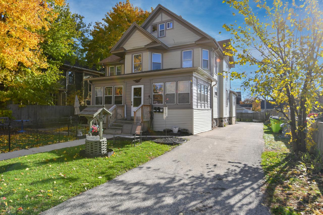 516 E Walworth Ave, Delavan, WI 53115