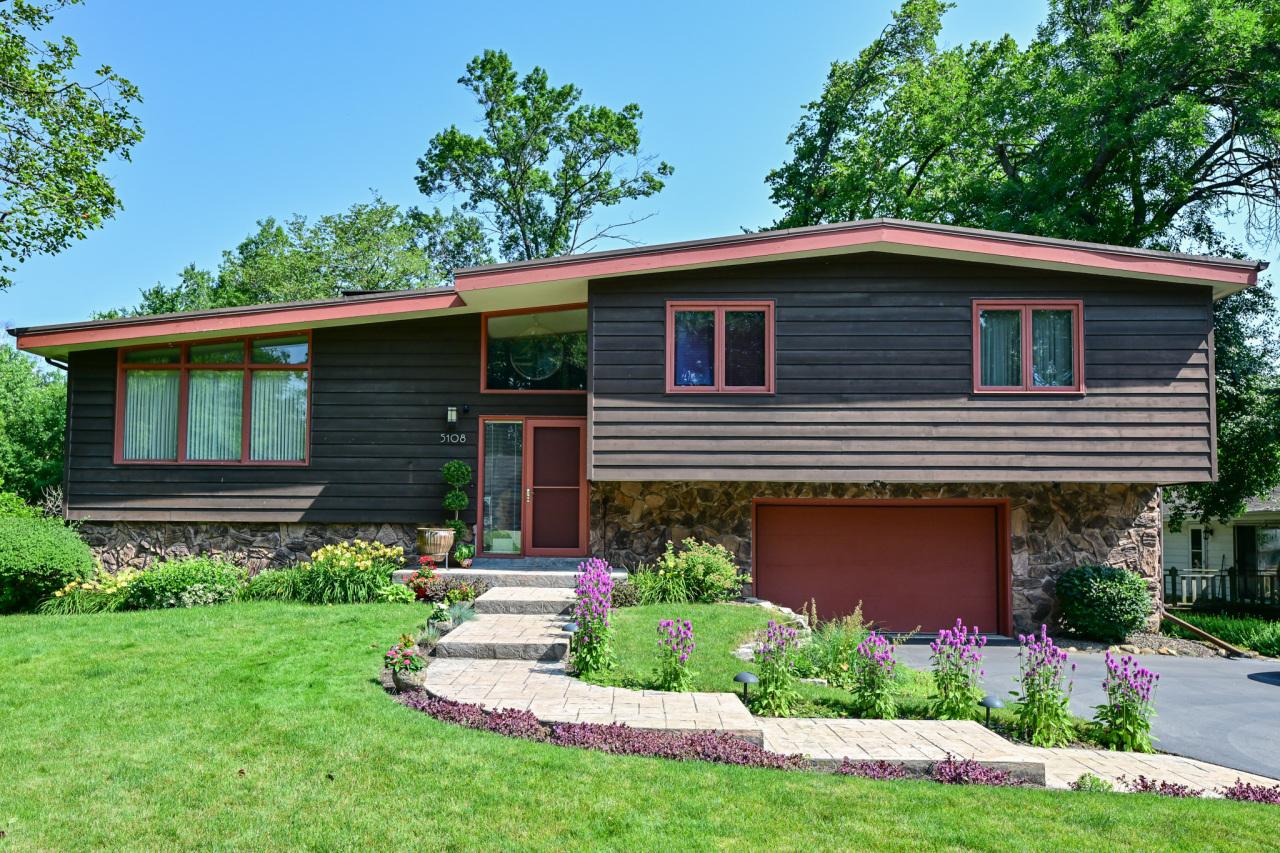 5108 Norman St, Mount Pleasant, WI 53406