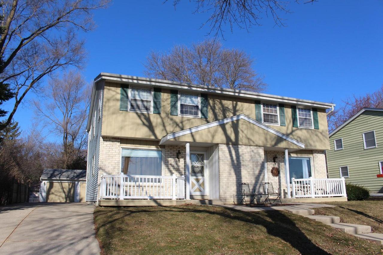 272 N Moreland Blvd #274, Waukesha, WI 53188