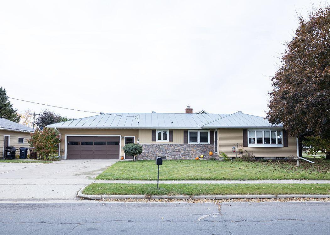 544 Leonard St, West Salem, WI 54669