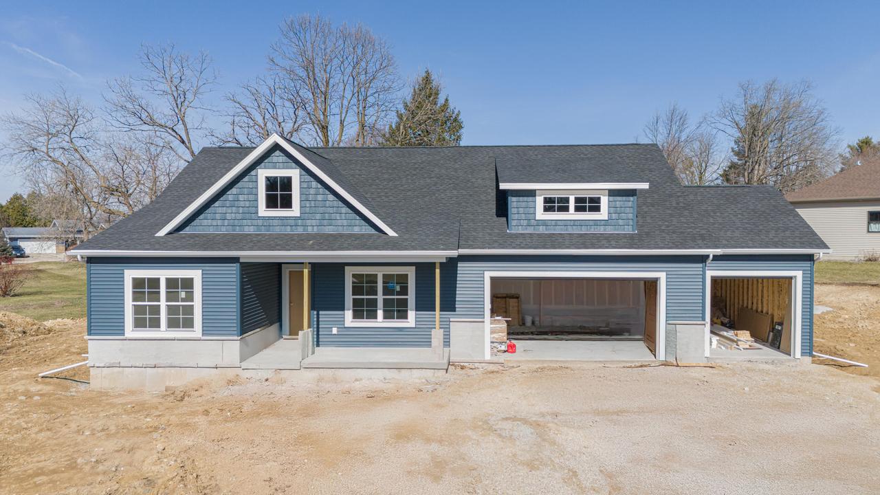 116 River Ct, Theresa, WI 53091