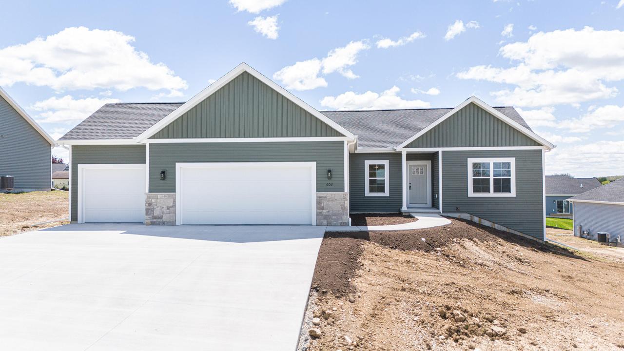 603 Sycamore Pl, Theresa, WI 53091