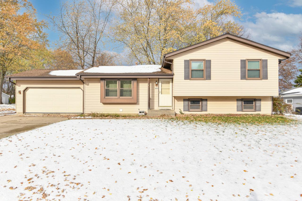2820 St. Ritas Rd, Caledonia, WI 53404