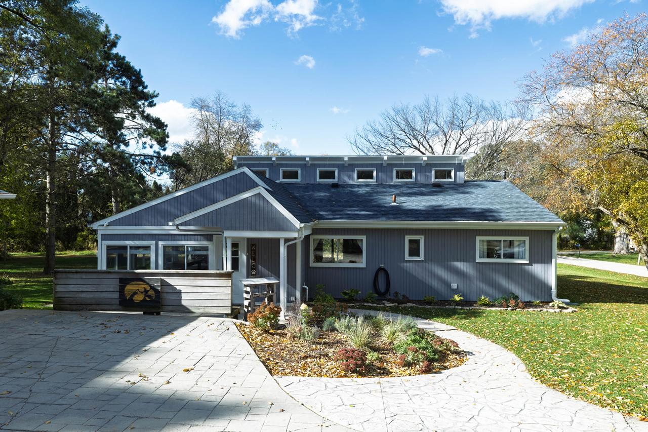 W7555 Ethelyn Dr, Richmond, WI 53115