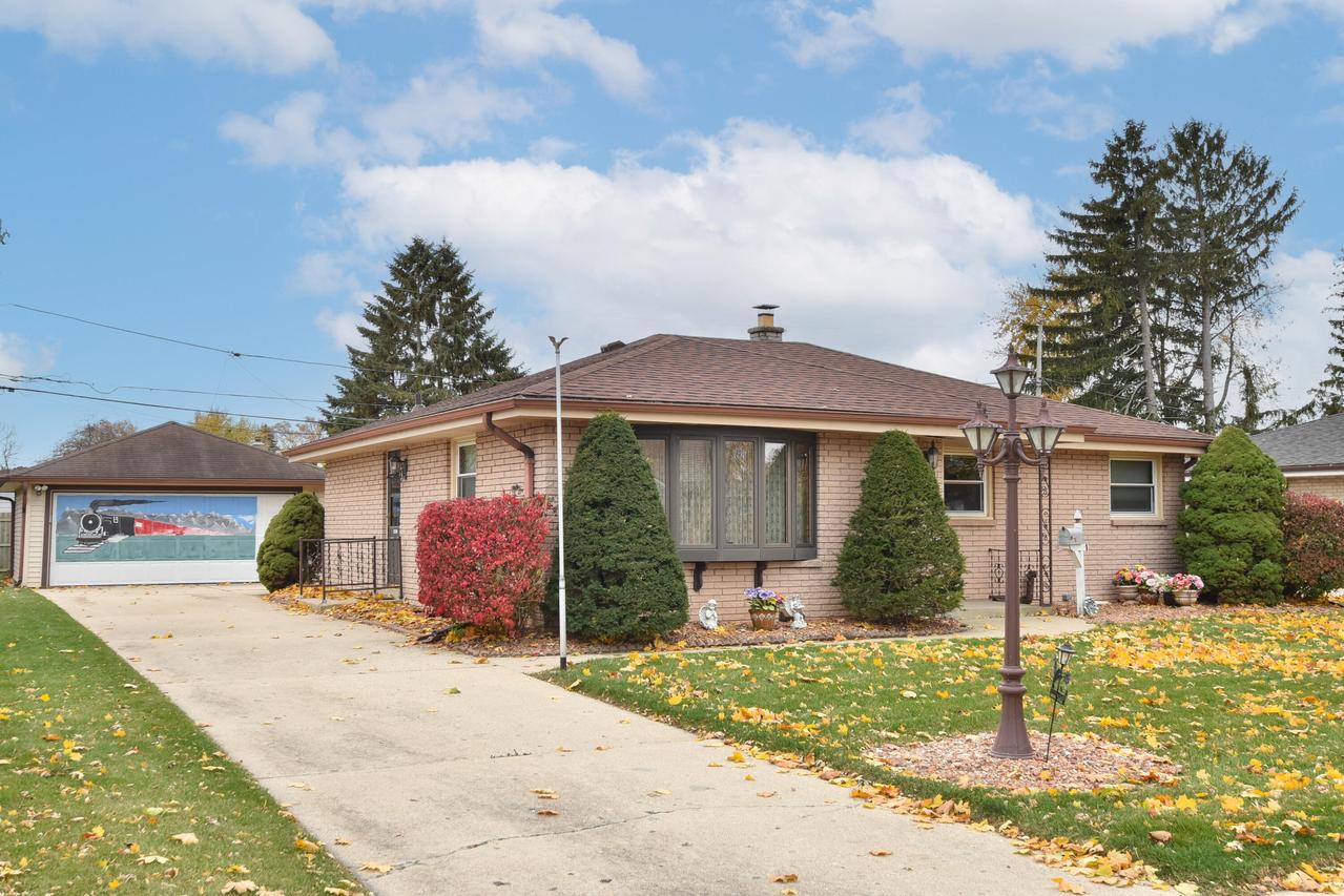 1513 Manitowoc Ave, South Milwaukee, WI 53172