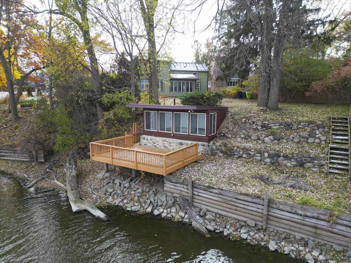 421 E Milwaukee Ave, Fort Atkinson, WI 53538