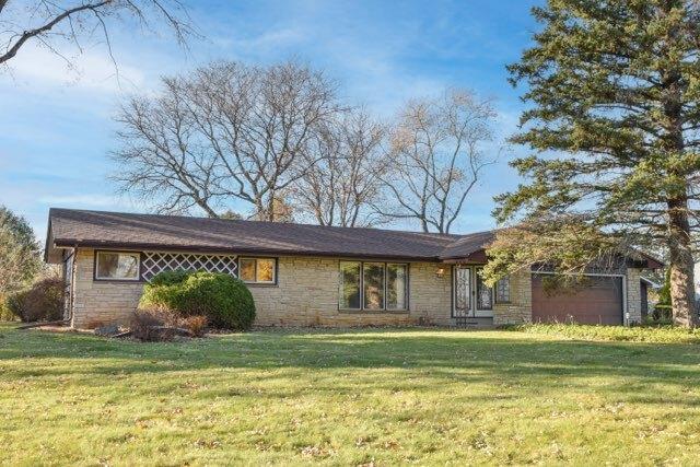 5315 S Maryknoll Dr, New Berlin, WI 53151