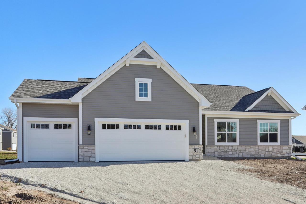 91 York St #Lt2, Union Grove, WI 53182