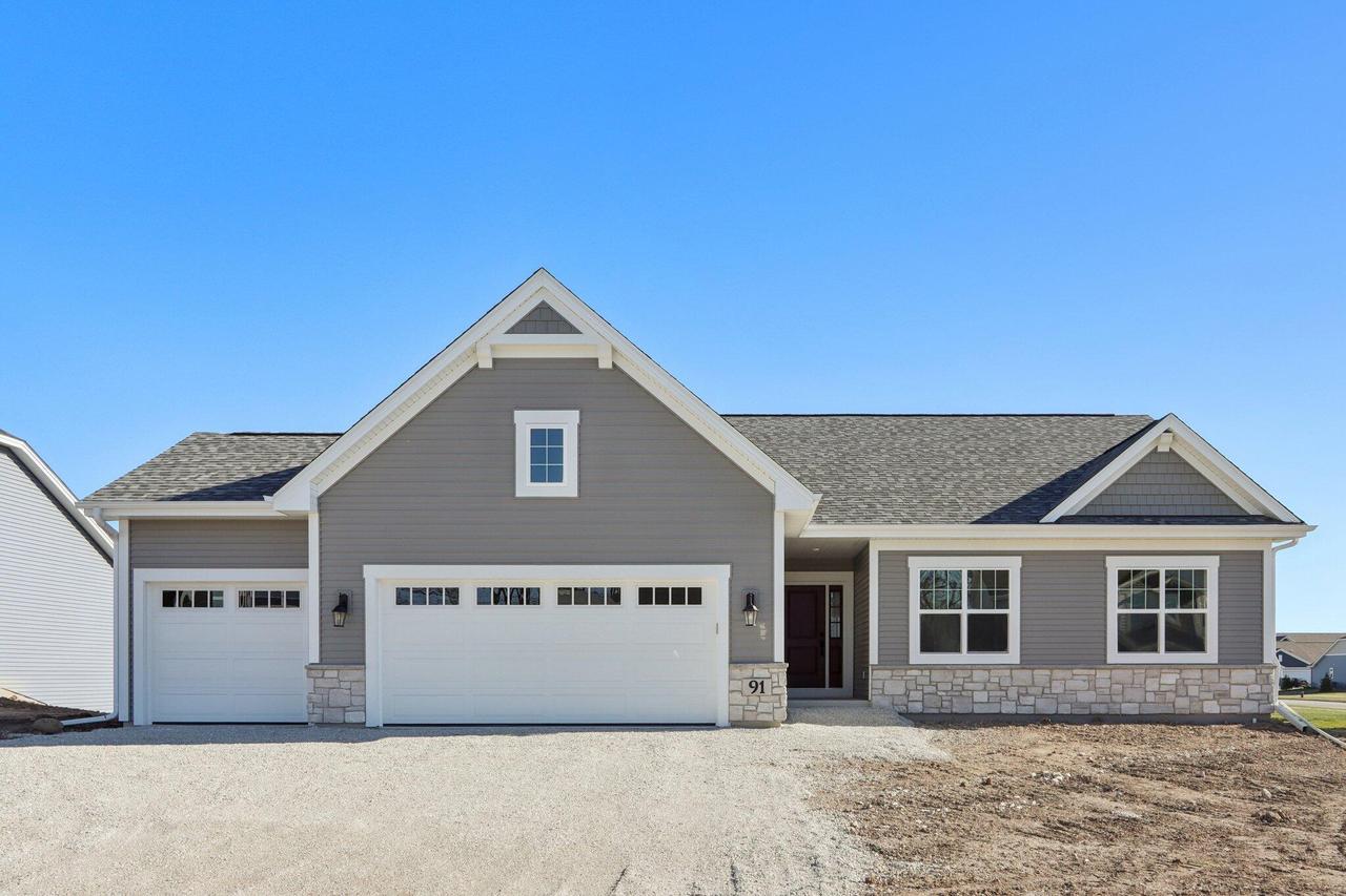 91 York St #Lt2, Union Grove, WI 53182