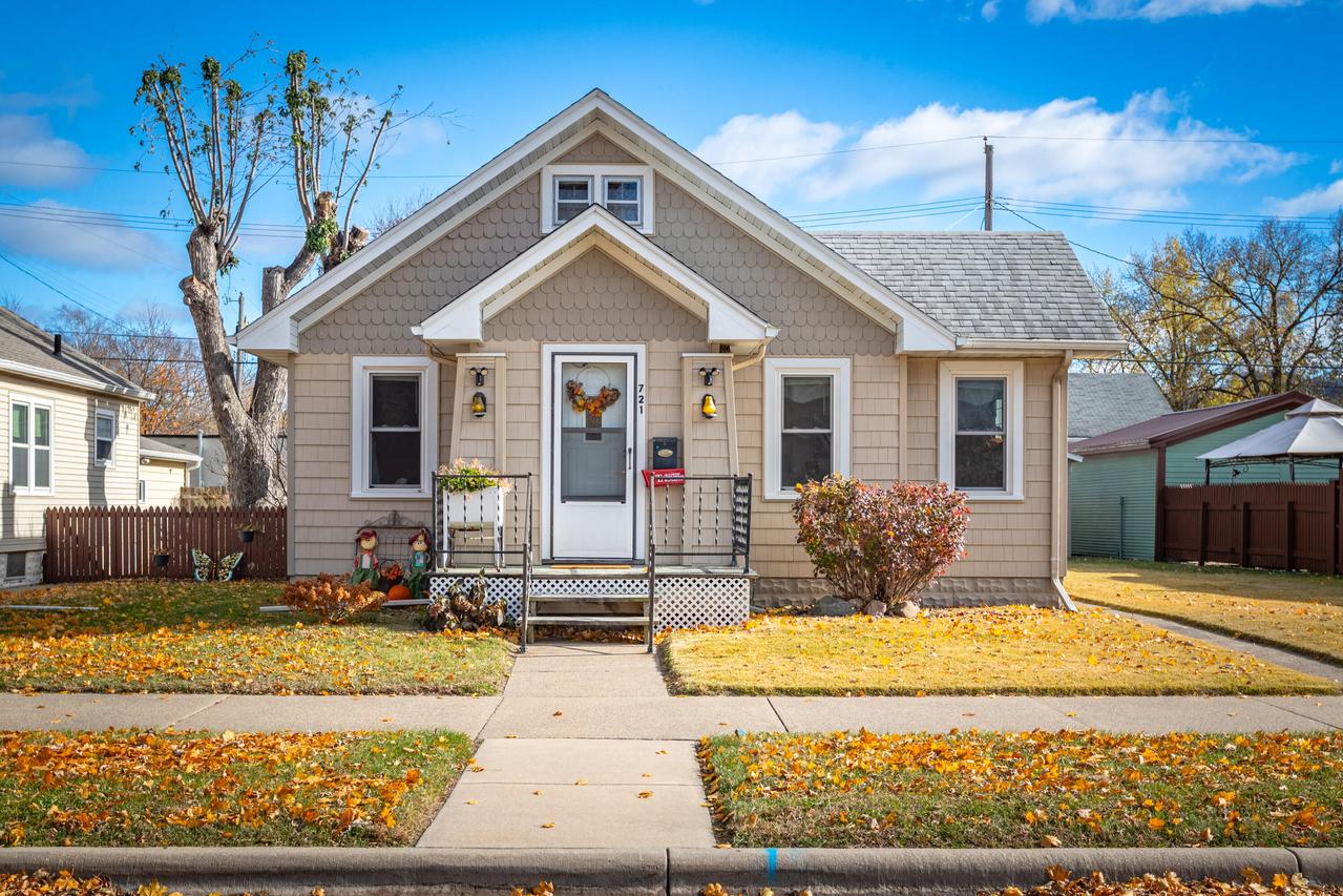 721 19th St, La Crosse, WI 54601