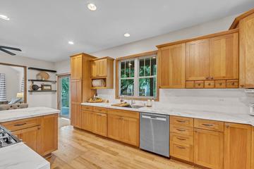 22727 126th St, Salem Lakes, WI 53104