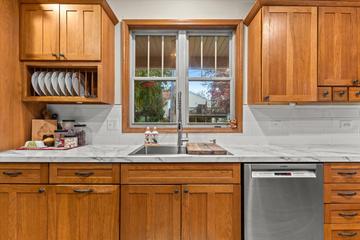 22727 126th St, Salem Lakes, WI 53104