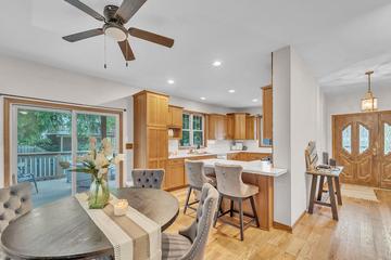 22727 126th St, Salem Lakes, WI 53104